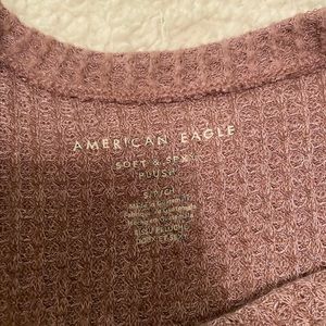 American Eagle sweater